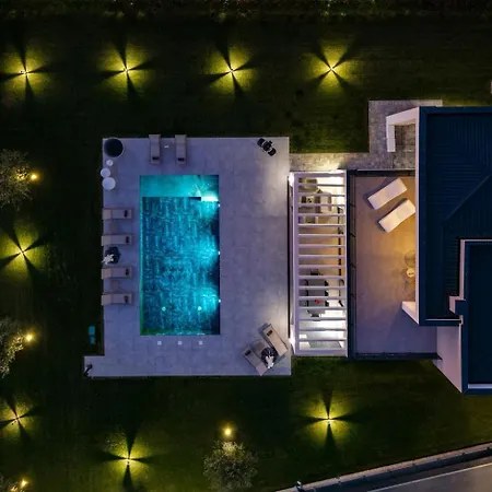 Villa New! Luxury Valmera - 50 M2 Heated Pool